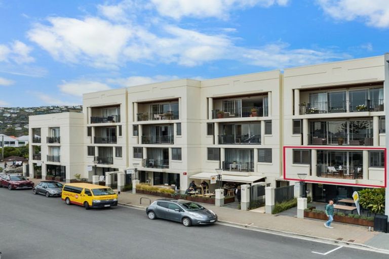Photo of property in Admiralty Courts, 14/42 Marriner Street, Sumner, Christchurch, 8081