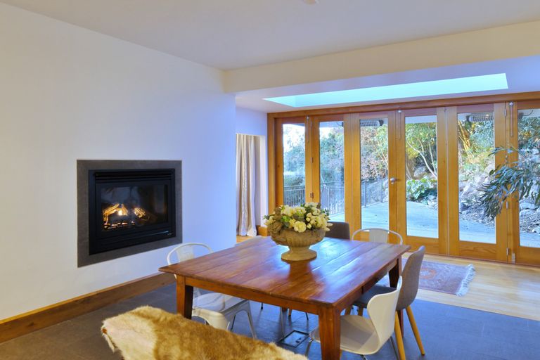 Photo of property in 103 Hackthorne Road, Cashmere, Christchurch, 8022