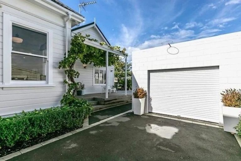 Photo of property in 26 High Street, Petone, Lower Hutt, 5012