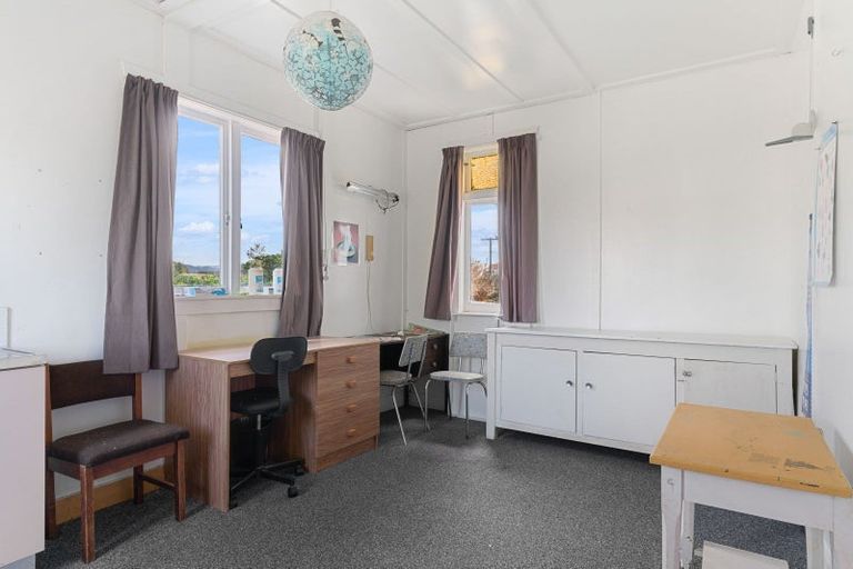 Photo of property in 18 Ruawai Wharf Road, Ruawai, 0530