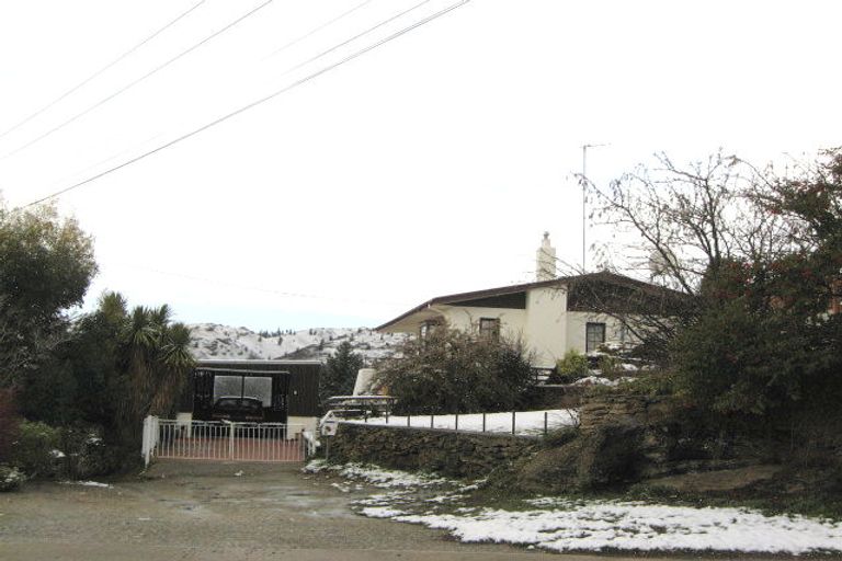 Photo of property in 5 View Road, Bridge Hill, Alexandra, 9320