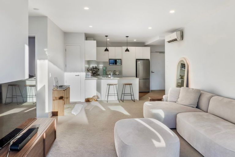 Photo of property in 3/81g Mapou Road, Hobsonville, Auckland, 0616