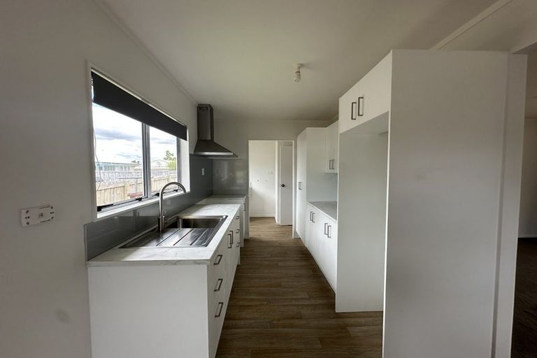 Photo of property in 5a Church Street, Onerahi, Whangarei, 0110