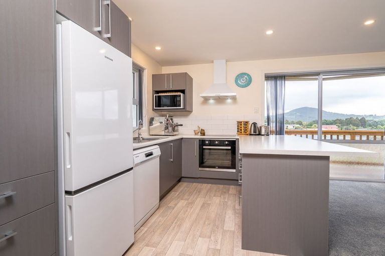 Photo of property in 54 Elwyn Crescent, Green Island, Dunedin, 9018