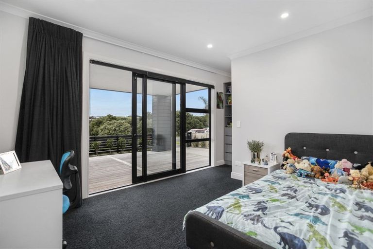 Photo of property in 54 Weatherly Drive, Beachlands, Auckland, 2018