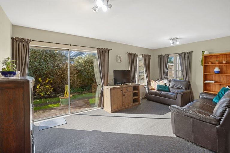 Photo of property in 232 Weston Road, Mairehau, Christchurch, 8052