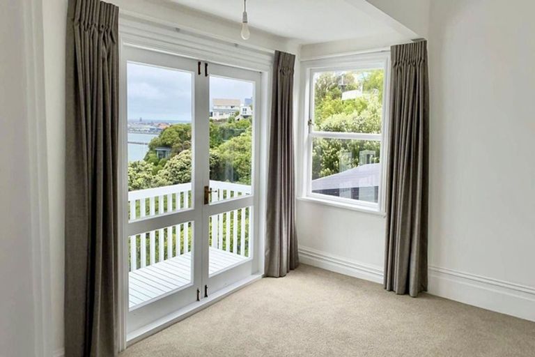 Photo of property in 11 Rewa Road, Hataitai, Wellington, 6021