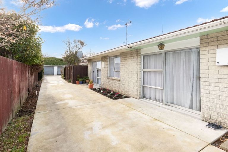 Photo of property in 3/33 Fairfield Avenue, Addington, Christchurch, 8024