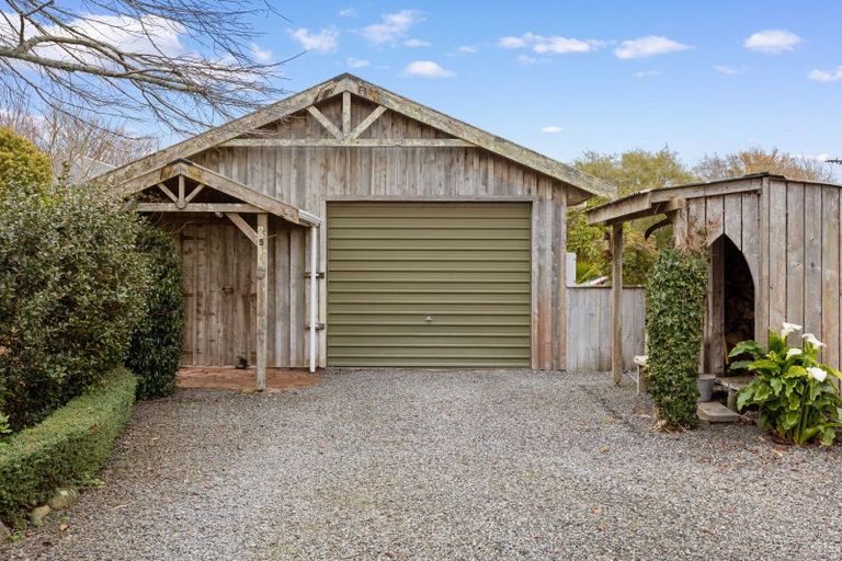 Photo of property in 5 Bosworth Street, Egmont Village, 4372