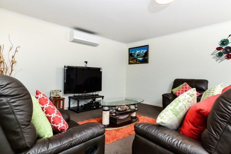 Photo of property in 26 Glaisdale Crescent, Flagstaff, Hamilton, 3210