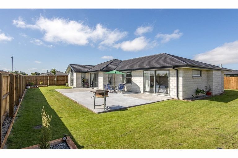 Photo of property in 4 Haymakers Crescent, Rolleston, 7614