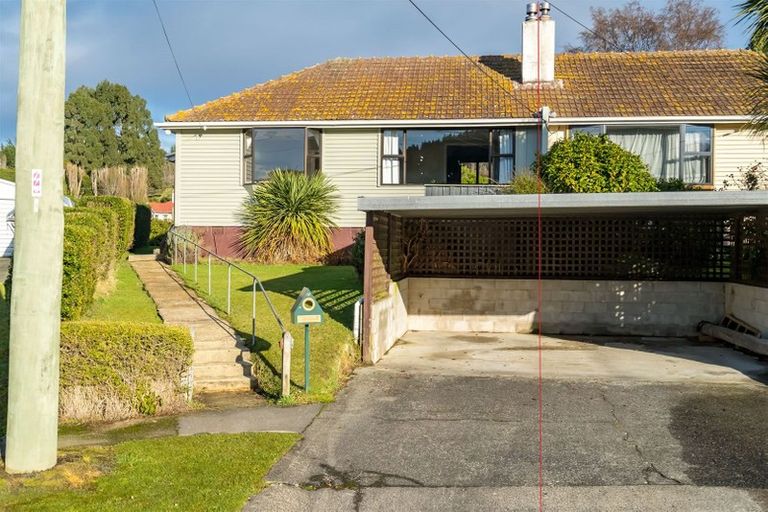 Photo of property in 12 Freyberg Avenue, Sawyers Bay, Port Chalmers, 9023