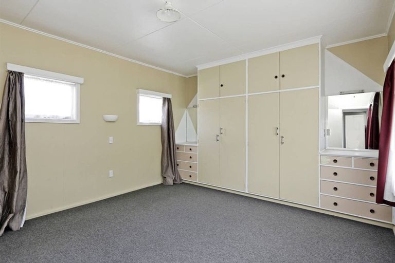Photo of property in 223 Grove Road, Mayfair, Hastings, 4122