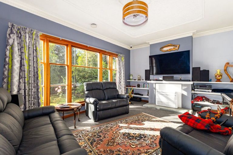 Photo of property in 63 Main North Road, Geraldine, 7930