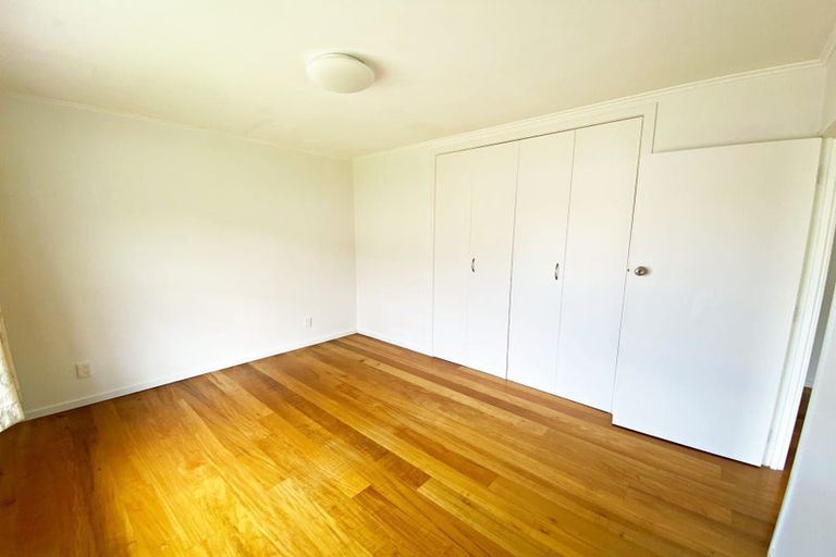 Photo of property in 2/40 Onepoto Road, Hauraki, Auckland, 0622