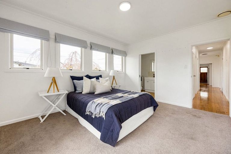 Photo of property in 36 Grey Street, Cambridge, 3434