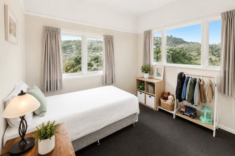 Photo of property in 2 Tarawera Road, Johnsonville, Wellington, 6037