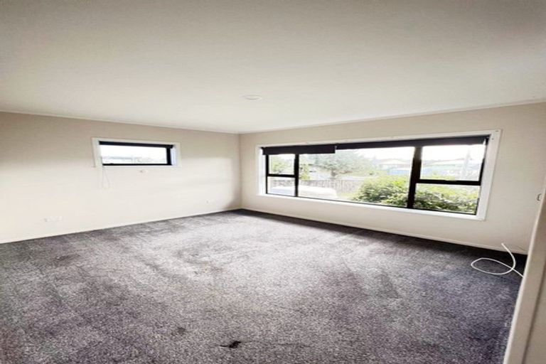 Photo of property in 52 Landon Avenue, Mangere East, Auckland, 2024