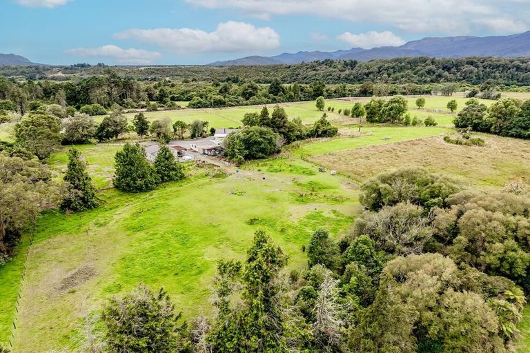 Photo of property in 158 Golf Links Road, Kaiata, Greymouth, 7805