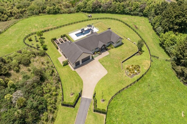 Photo of property in 280 Hunter Road, Patumahoe, Pukekohe, 2679