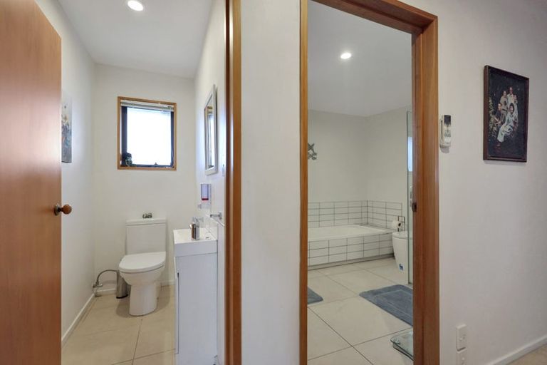 Photo of property in 21 Mona Square, Ashburton, 7700