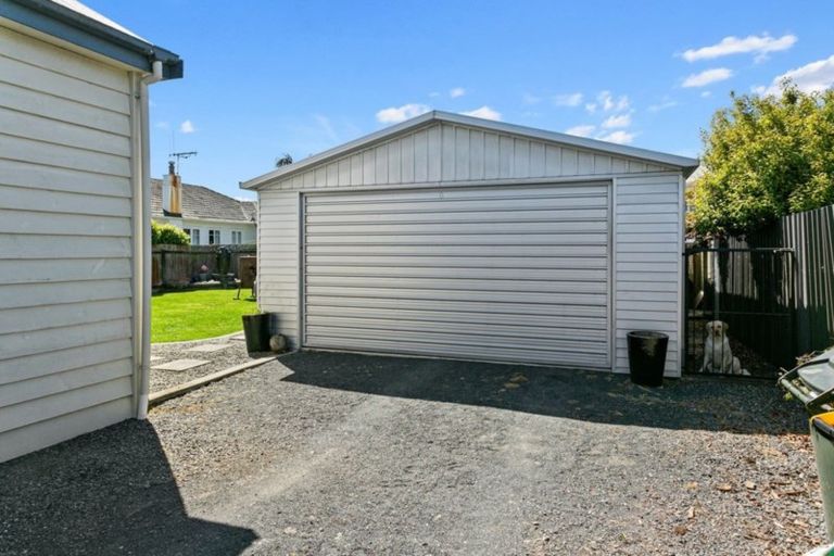 Photo of property in 198 Shakespeare Street, Leamington, Cambridge, 3432