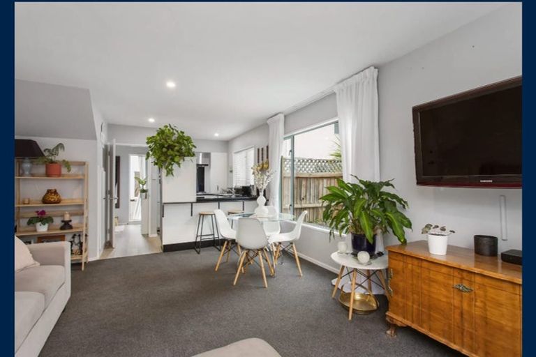 Photo of property in 5/19 Longley Place, Addington, Christchurch, 8024