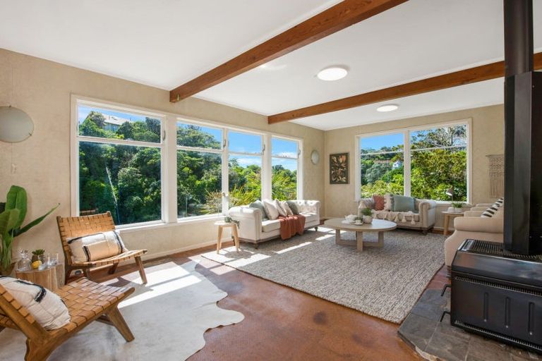 Photo of property in 10 The Rigi, Northland, Wellington, 6012