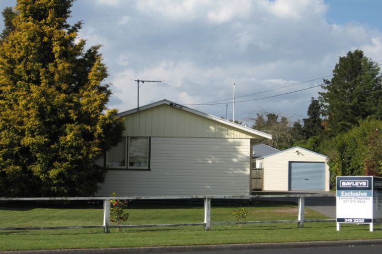 Photo of property in 5 Robinson Avenue, Holdens Bay, Rotorua, 3010