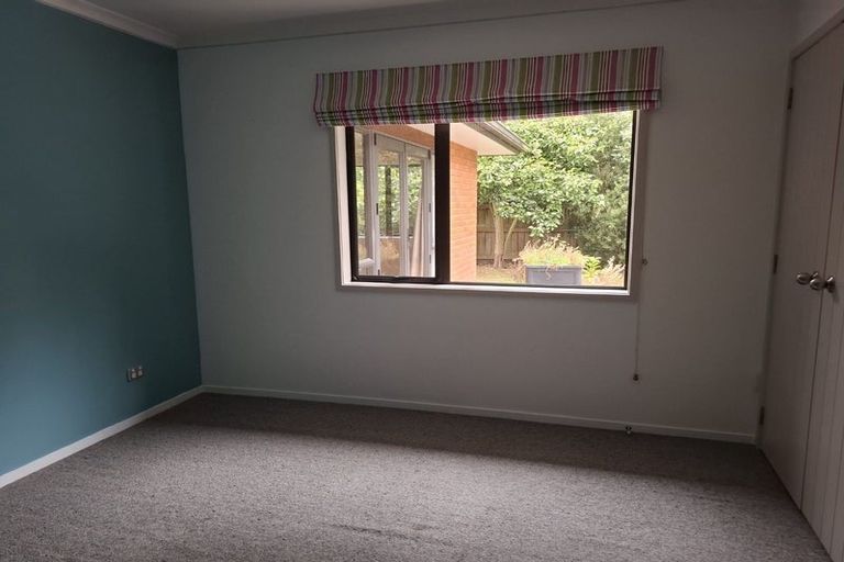 Photo of property in 8a Norfolk Drive, Cambridge, 3434