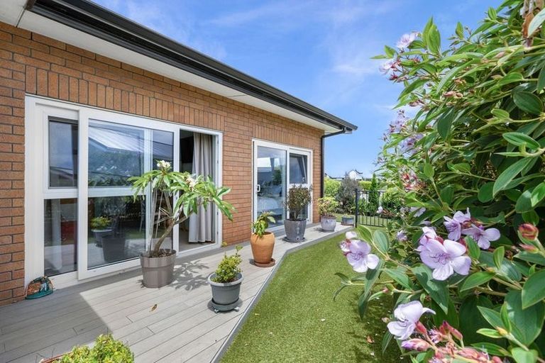 Photo of property in 10 Park Crescent, Mangawhai Heads, Mangawhai, 0505