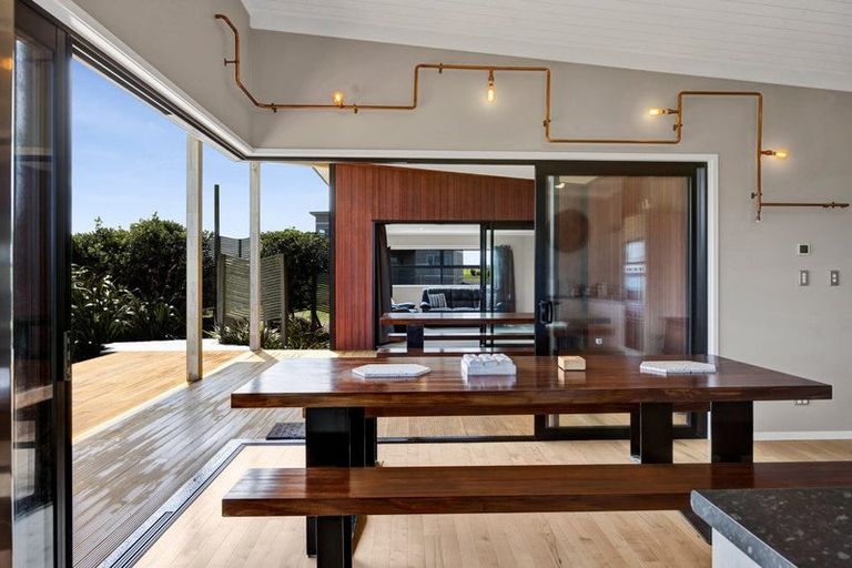 Photo of property in 284 Tai Road, Opunake, 4681