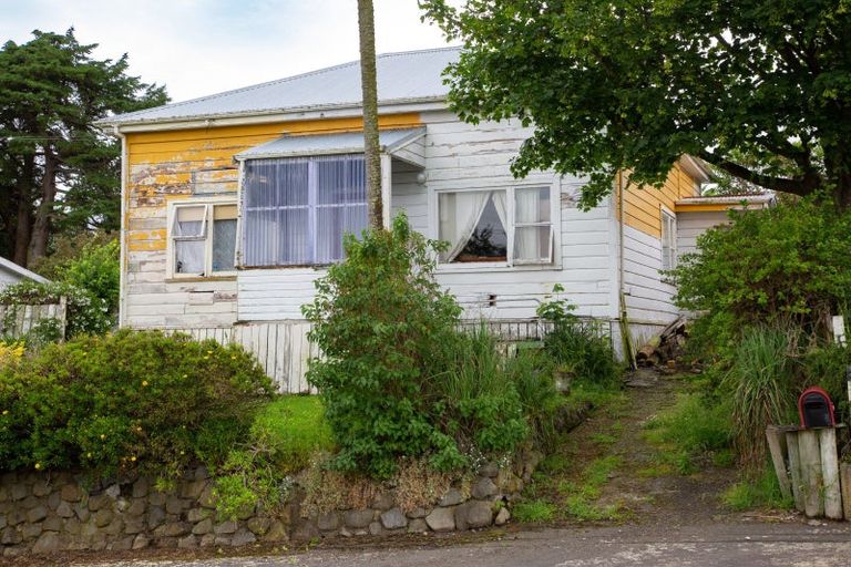 Photo of property in 22 Salisbury Street, Dannevirke, 4930