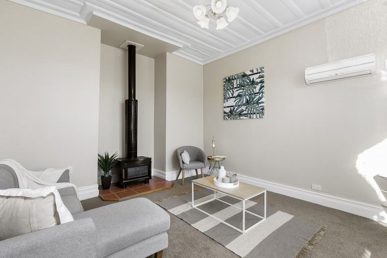 Photo of property in 27 Peel Street, Mornington, Dunedin, 9011