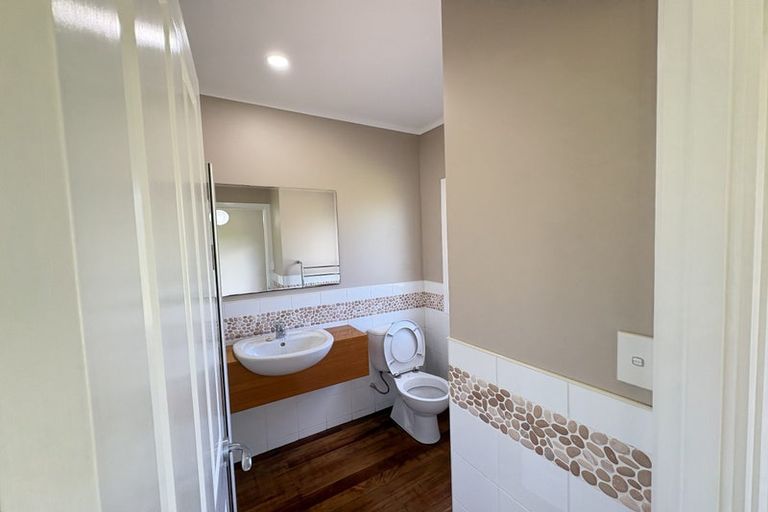 Photo of property in 619 State Highway 16, Kumeu, 0891