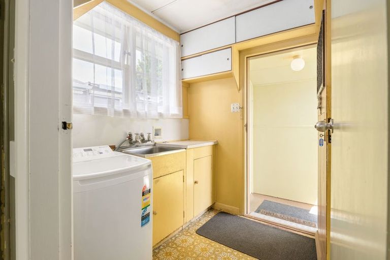 Photo of property in 53 Kenney Crescent, Fairfield, Hamilton, 3214