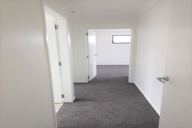 Photo of property in 64 Tradewinds Drive, Whitby, Porirua, 5024