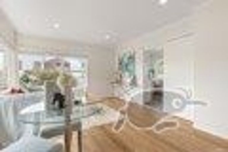 Photo of property in 1/51 Jutland Road, Hauraki, Auckland, 0622