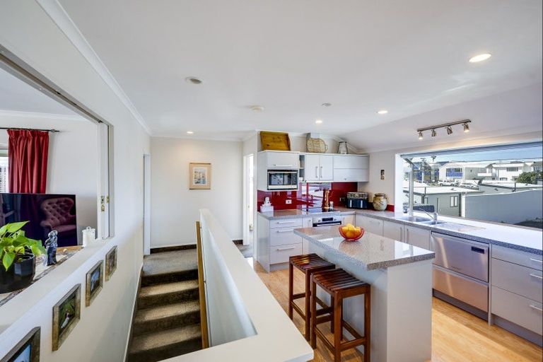 Photo of property in 14/182 Charles Street, Westshore, Napier, 4110