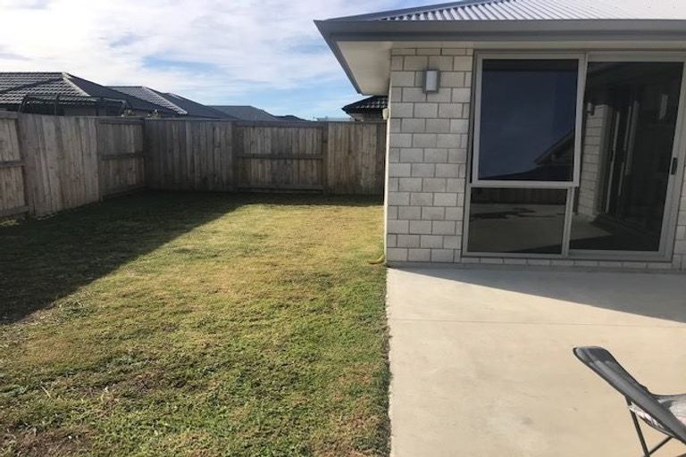 Photo of property in 33 Te Wharo Drive, Papamoa, 3118