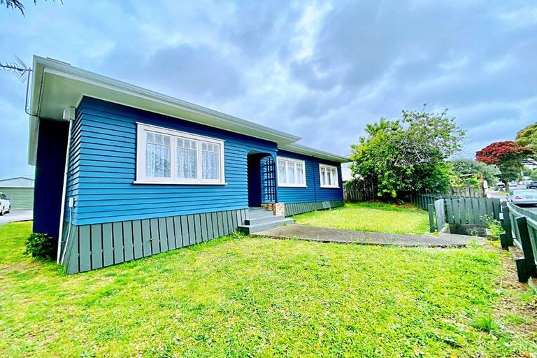 Photo of property in 226 East Tamaki Road, Otara, Auckland, 2023