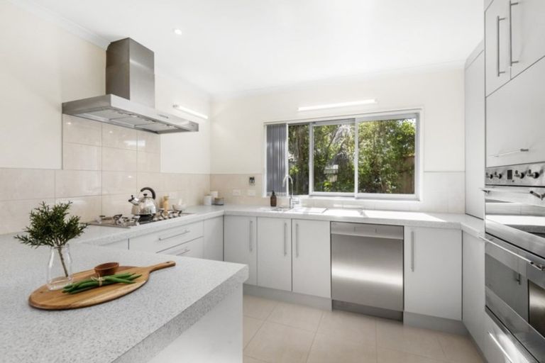 Photo of property in 89a Cambridge Terrace, Waterloo, Lower Hutt, 5011