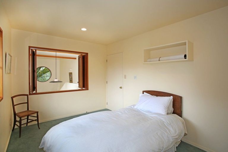 Photo of property in 22 Ewen Place, Karaka, Papakura, 2580