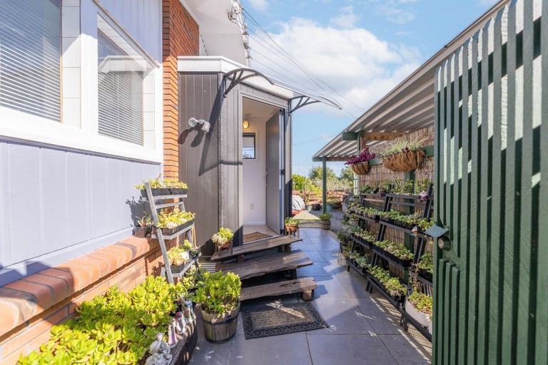 Photo of property in 2 Boundary Road, Claudelands, Hamilton, 3214