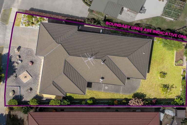 Photo of property in 40 Campion Road, Waikanae Beach, Waikanae, 5036