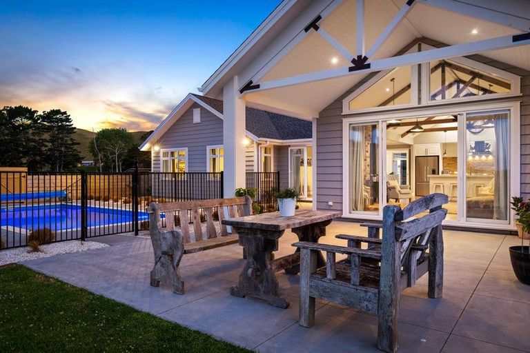 Photo of property in 261 Fletcher Road, Waimauku, 0881