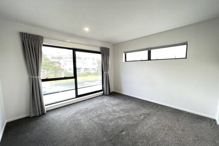 Photo of property in 11d Manuwai Road, Torbay, Auckland, 0630