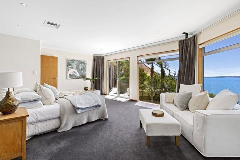 Photo of property in 24 Cliff Road, Torbay, Auckland, 0630