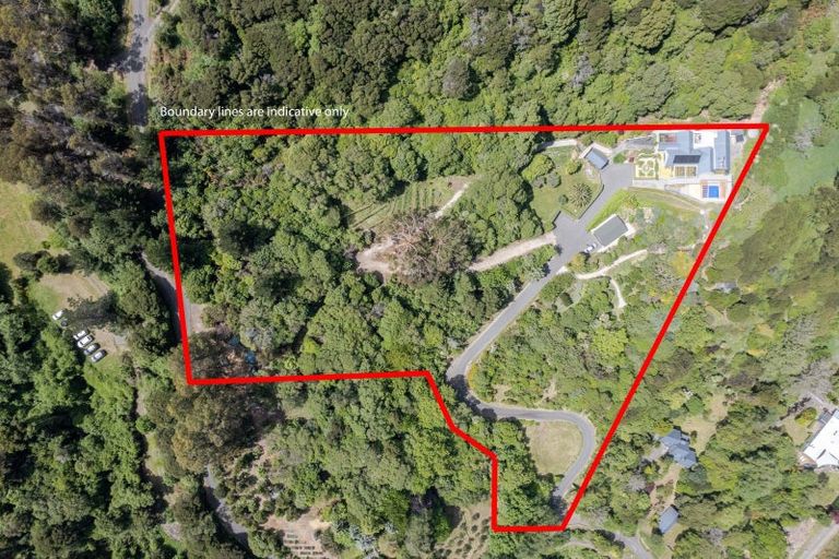 Photo of property in 10 Purple Peak Road, Akaroa, 7581