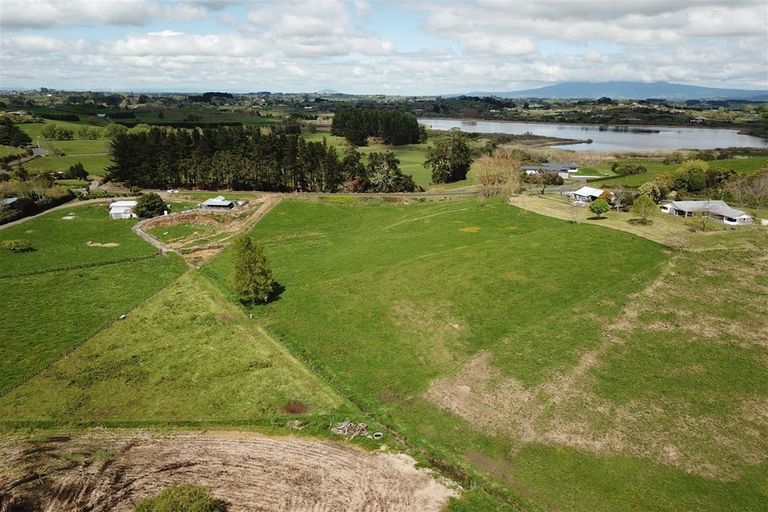 Photo of property in 200 Exelby Road, Burbush, Hamilton, 3288